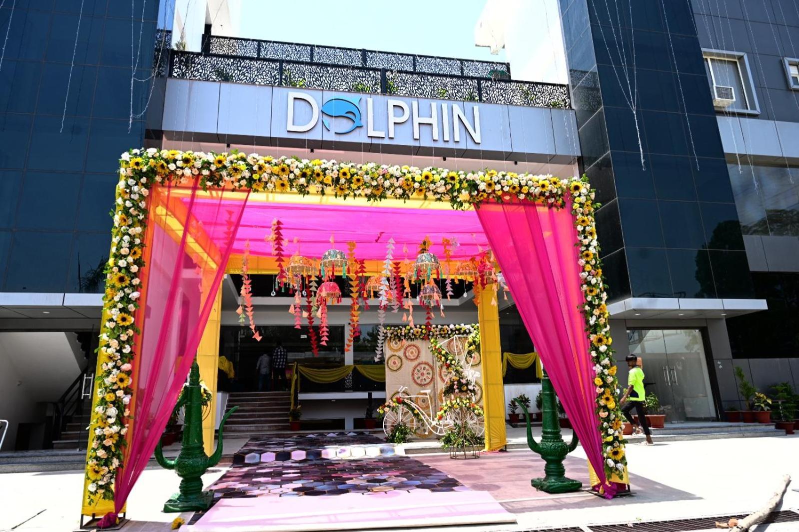Hotel Dolphin Club Chinhat Zewnętrze zdjęcie