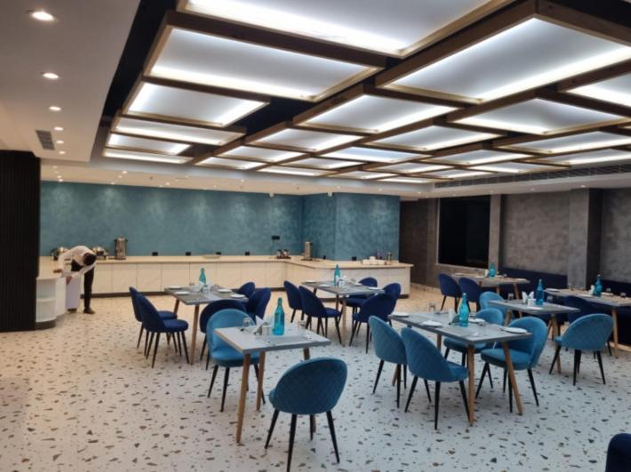 Hotel Dolphin Club Chinhat Zewnętrze zdjęcie