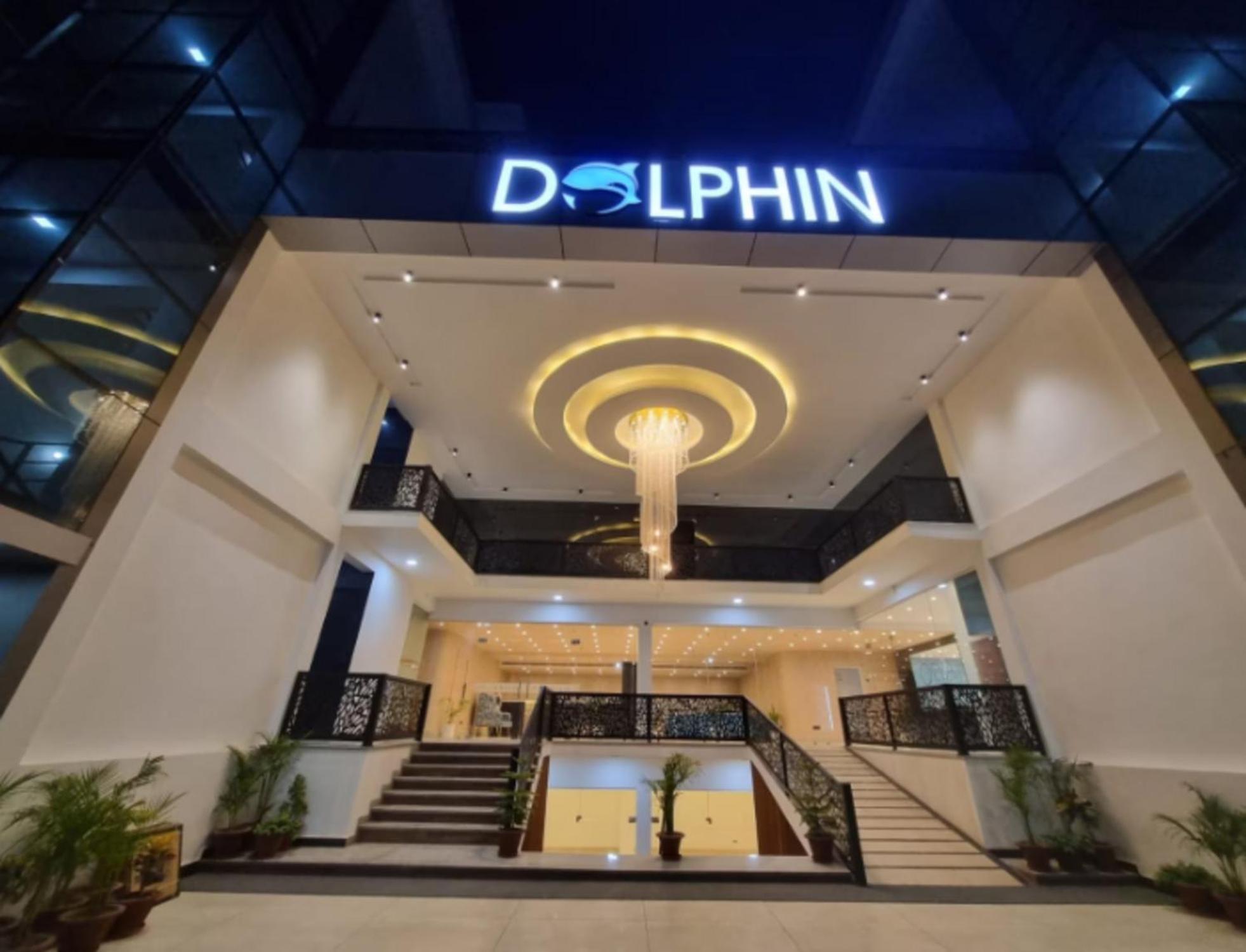 Hotel Dolphin Club Chinhat Zewnętrze zdjęcie